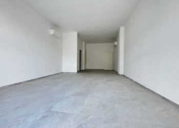 IMG_5748 2.JPG - Locale Commerciale Pietrasanta - foto 5