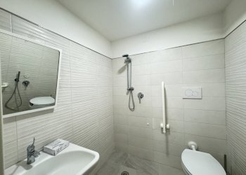 IMG_5737.JPG - Locale Commerciale Pietrasanta - foto 8