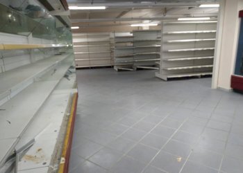 Locale Commerciale Via Nazionale 165 santa margherita, Messina - foto 8