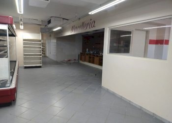 Locale Commerciale Via Nazionale 165 santa margherita, Messina - foto 9