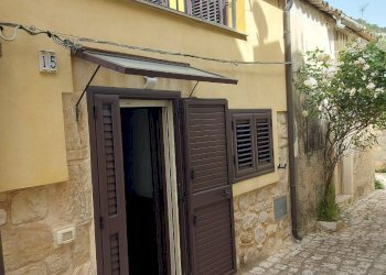 Casa indipendente VIA PEDIGROTTA, Scicli - foto 1