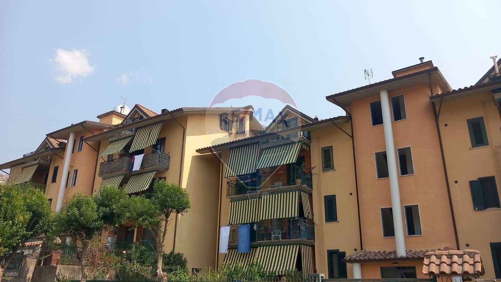 Attic Via Parrillo, San Mango Piemonte - photo 1