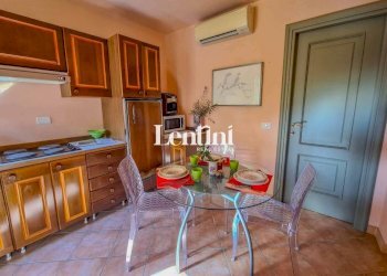 Salone - Villa via Camillo Benso di Cavour, 31, Terruggia - photo 14