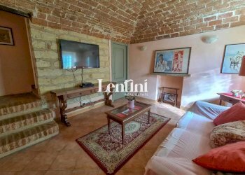 Salone - Villa via Camillo Benso di Cavour, 31, Terruggia - photo 25