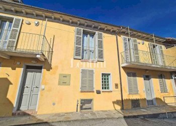 Facciata - Villa via Camillo Benso di Cavour, 31, Terruggia - foto 6