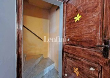 Interno palazzo - Villa via Camillo Benso di Cavour, 29, Terruggia - photo 5
