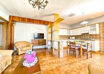 appartamento vendita quarona salotto3 wmk 0 - Bilocale via alla Noca 4, Borgosesia - foto 1