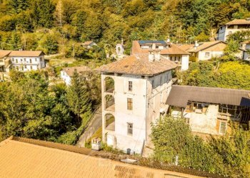 palazzo vendita marasco esterno12 wmk 0 - Casa indipendente Frazione Marasco snc, Borgosesia - foto 6