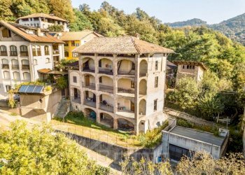 palazzo vendita marasco esterno15 wmk 0 - Casa indipendente Frazione Marasco snc, Borgosesia - foto 9