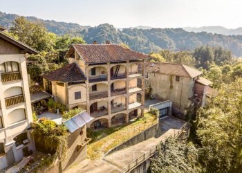 palazzo vendita marasco esterno2 wmk 0 - Casa indipendente Frazione Marasco snc, Borgosesia - foto 10