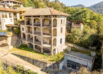 palazzo vendita marasco esterno3 wmk 0 - Independent house Frazione Marasco snc, Borgosesia - photo 11