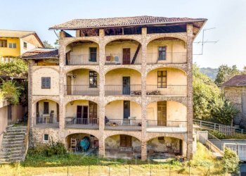 palazzo vendita marasco esterno5 wmk 0 - Casa indipendente Frazione Marasco snc, Borgosesia - foto 12