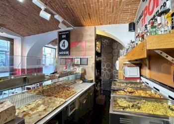 Interno non residenziale - Bar Tavola Calda - Fredda via Giovanni Battista Beccaria, Mondovì - foto 4