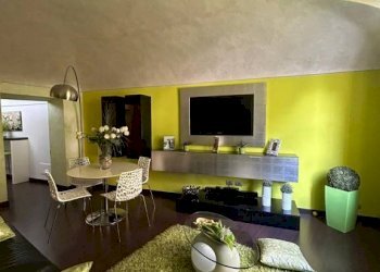 Salone - Bar Tavola Calda - Fredda via Giovanni Battista Beccaria, Mondovì - foto 6