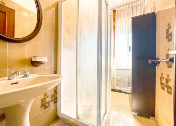 appartamento vendita gozzano bagno1 wmk 0 - Quadrilocale via caduti della libertà 12, Gozzano - foto 13