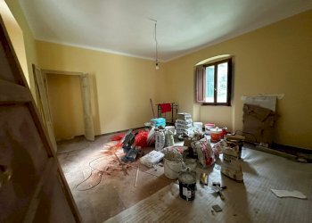 2ff2be00-61e7-42ed-83e7-f3ae1e7da1d7.jpeg - Terratetto - Terracielo Massa - foto 3