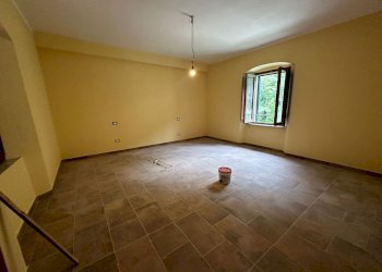 105511a8-0c76-45b3-9ac8-625b49b4666c.jpeg - Terratetto - Terracielo Massa - foto 9