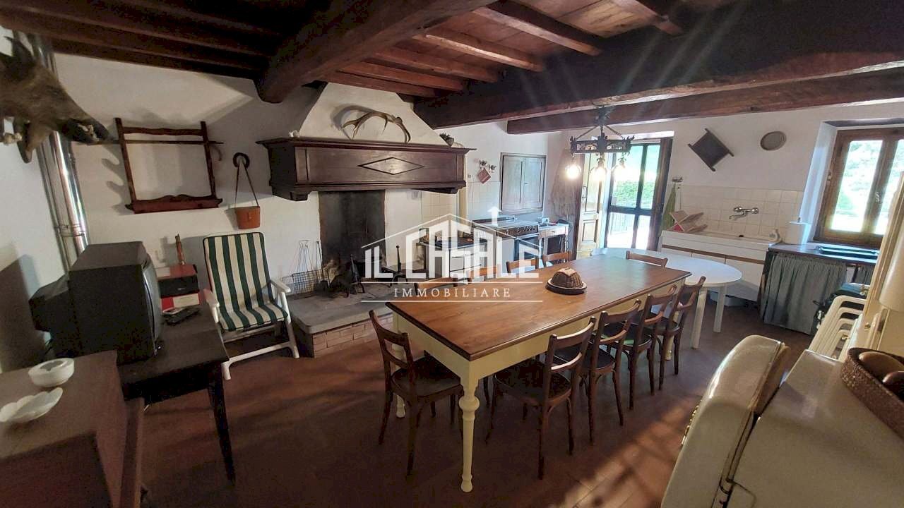 3gugena-min.jpg - Casa Colonica San Godenzo - foto 3