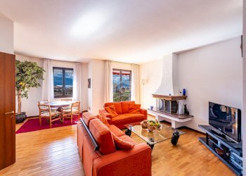 soggiorno - Appartamento Via Marconi 9, Laveno-Mombello - foto 15