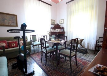 Villa primi 900 con giardino ed annessi  (25).JPG - Villa Via Traversa di Parezzana 1, Capannori - foto 6