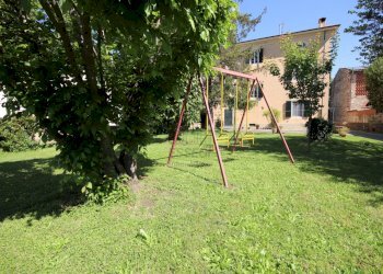 Villa primi 900 con giardino ed annessi  (36).JPG - Villa Via Traversa di Parezzana 1, Capannori - foto 3