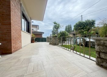 IMG_5688.JPG - Appartamento Pietrasanta - foto 2