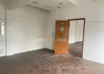 Immagine WhatsApp 2024-05-14 ore 13.40.38_98b45c31 - Locale Commerciale Strada Statale 1 20, Massa - foto 6