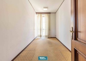 Interno palazzo - Appartamento via Novara, Borgomanero - foto 13