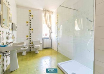 Bagno - Appartamento via Novara, Borgomanero - foto 21