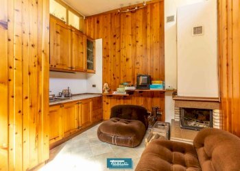 Salone - Appartamento via Novara, Borgomanero - foto 34