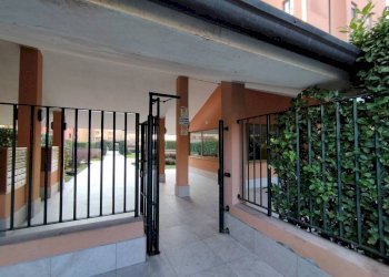 Interno palazzo - Bilocale via Carlo Montanari, 19, Monza - foto 9