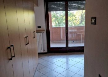 Stanza arredata - Bilocale via Carlo Montanari, 19, Monza - foto 14