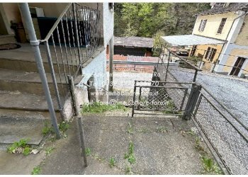 Giardino - Casa indipendente Frazione Ponte Spoccia, 7, Valle Cannobina - foto 22