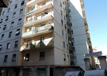 FACCIATE - Quadrilocale via Gian Battista Monti, 20, Genova (zona Sampierdarena) - foto 30