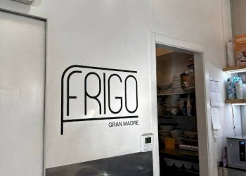 Interno non residenziale - Cafeteria - Cold Bar piazza Gran Madre di Dio, 1, Torino - photo 17