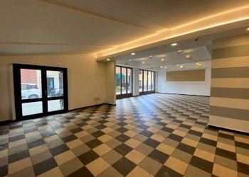 Interni - Locale Commerciale via Angelo Argiroffo, Chiavari - foto 2