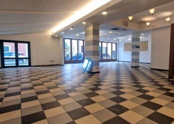 Interni - Locale Commerciale via Angelo Argiroffo, Chiavari - foto 6