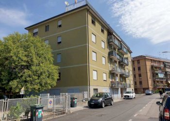 1598338_c_documento_con_foto-1.jpg - Appartamento via mancinelli 6/16, Padova - foto 2