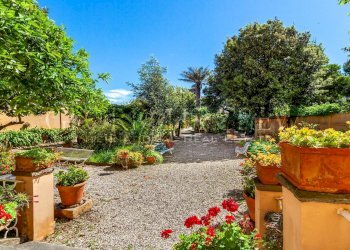 Villa Unifamiliare Viale Italia, Livorno - foto 2