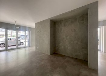 Negozio VIALE REGINA MARGHERITA, Pescara - foto 7