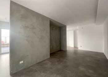 Negozio VIALE REGINA MARGHERITA, Pescara - foto 14