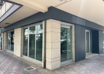 Negozio VIALE REGINA MARGHERITA, Pescara - foto 18