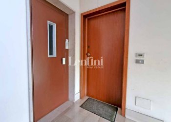 Interno palazzo - Appartamento via Alessandro Rottigni, 19, Casale Monferrato - foto 4