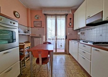 Cucina - Appartamento via Alessandro Rottigni, 19, Casale Monferrato - foto 9