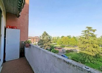 Balcone - Appartamento via Alessandro Rottigni, 19, Casale Monferrato - foto 15