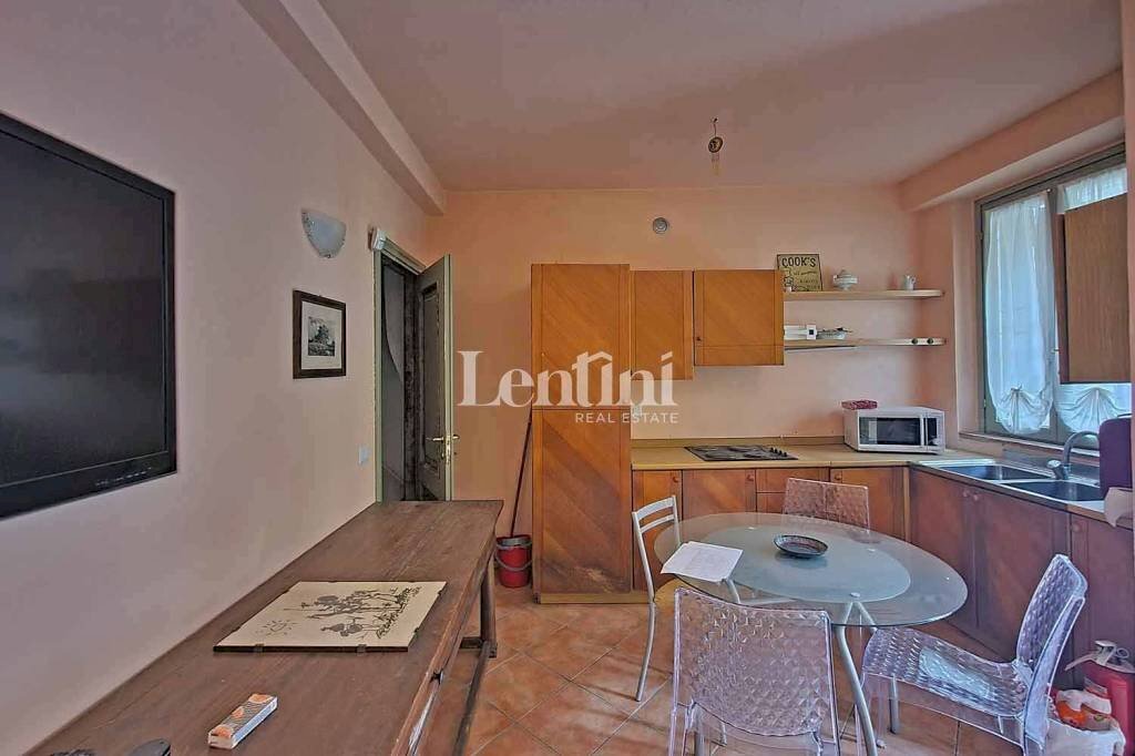 Cucina - Villa via Camillo Benso di Cavour, 29, Terruggia - foto 2