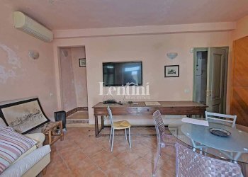 Salone - Villa via Camillo Benso di Cavour, 29, Terruggia - photo 3
