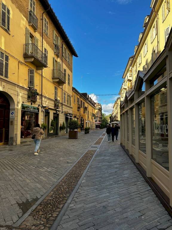 Zona - Cafeteria - Cold Bar via Monferrato, 4B, Torino - photo 3