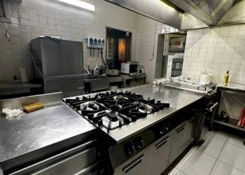 Cucina - Cafeteria - Cold Bar via Monferrato, 4B, Torino - photo 32