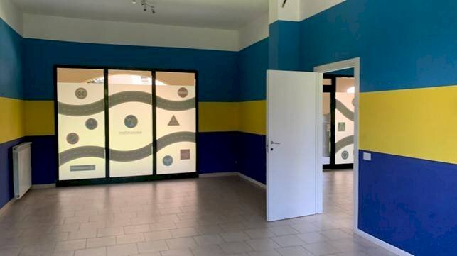 interno - Attività Commerciale via Roma, 2/A, Assago - foto 2